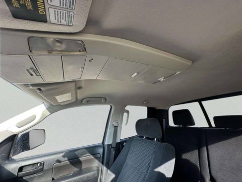 Used 2012 Toyota Tundra 4x4 Double Cab image 30