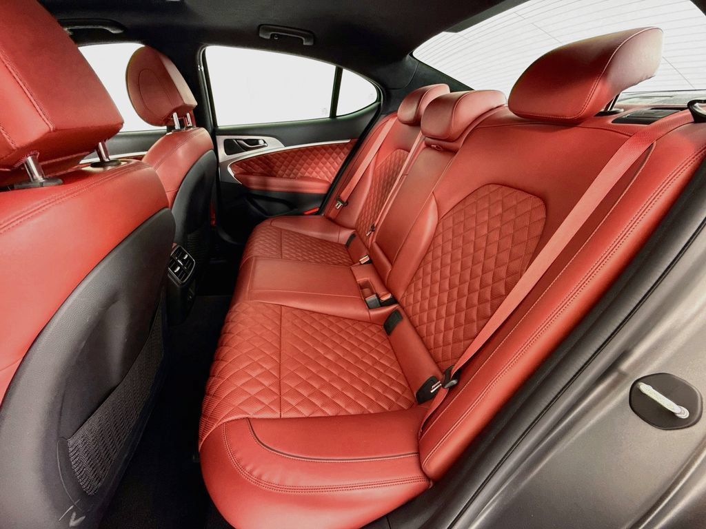 Used 2022 Genesis G70 3.3T Launch Edition RWD image 23