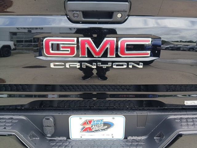 New 2026 GMC Canyon Elevation w/ Convenience Package AWD/4WD image 28
