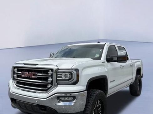 Used 2018 GMC Sierra 1500 SLT AWD/4WD image 1