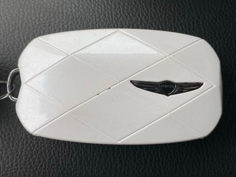 Used 2025 Genesis GV80 2.5T image 36