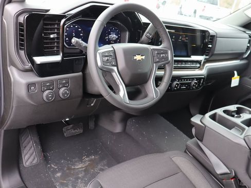 New 2026 Chevrolet Silverado 1500 LT w/ All Star Edition Plus image 5