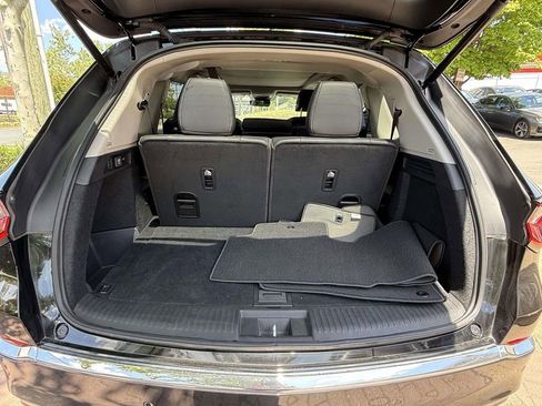 Used 2025 Acura MDX SH-AWD w/ Technology Package image 8