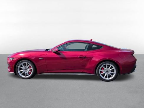 Used 2024 Ford Mustang GT Premium image 9