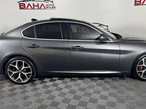 Used 2020 Alfa Romeo Giulia Ti w/ Active Blind Spot Package RWD image 8