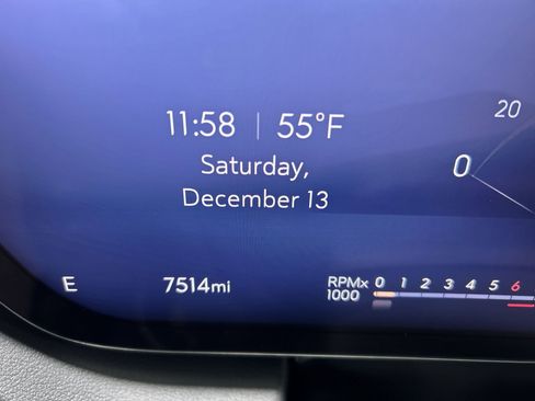 Certified 2025 Buick Enclave Avenir w/ Trailering Package, 5000 lbs. image 13