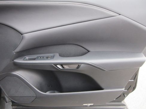 Used 2025 Lexus RX 350h image 23