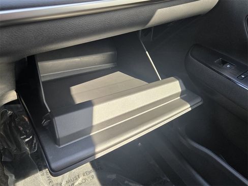 Used 2025 Nissan Kicks S image 22