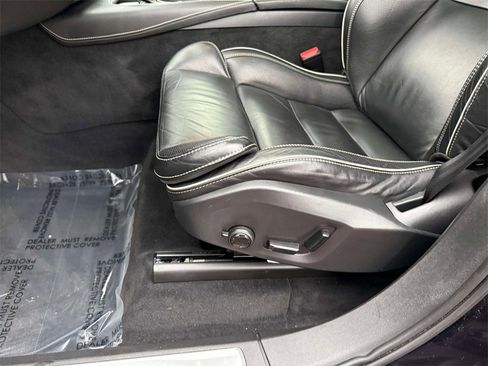 Used 2020 Volvo XC90 T6 R-Design image 3