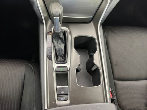 Used 2020 Honda Accord LX image 26