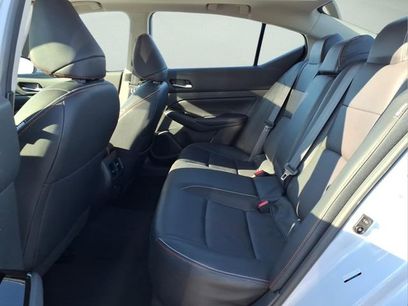 Used 2024 Nissan Altima 2.5 SR