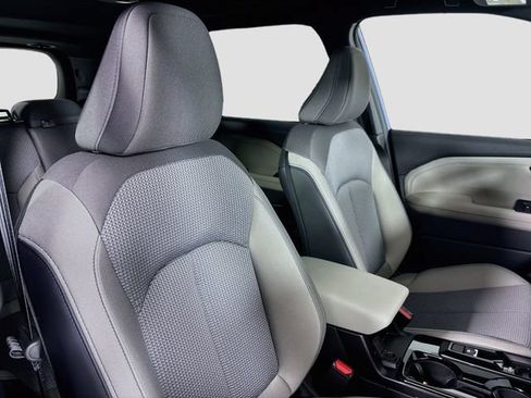 New 2026 Subaru Forester Premium AWD/4WD image 28
