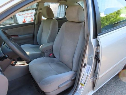 Used 2007 Toyota Corolla CE FWD image 17