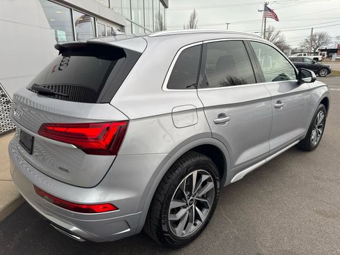 Used 2023 Audi Q5 2.0T Premium Plus w/ Premium Plus Package AWD/4WD image 25