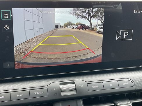 Used 2025 Kia K4 LXS image 29