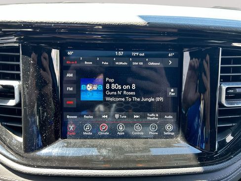 Used 2023 Dodge Durango SXT w/ SXT Blacktop Group AWD/4WD image 18