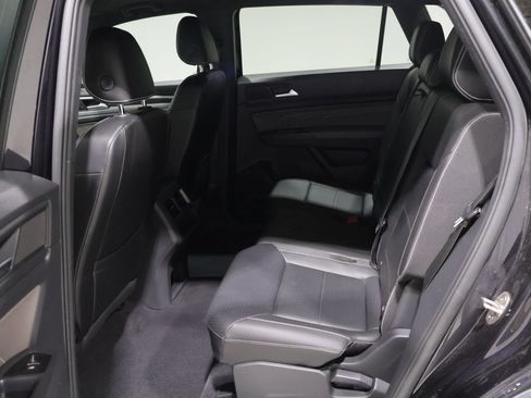 Used 2021 Volkswagen Atlas Cross Sport SEL AWD/4WD image 18