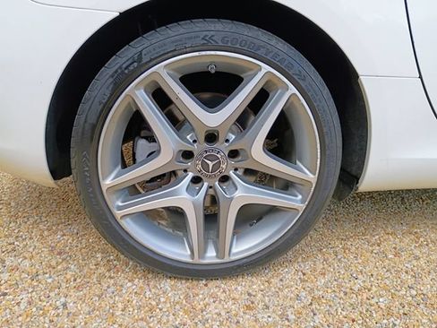 Used 2015 Mercedes-Benz SLK 250 image 15
