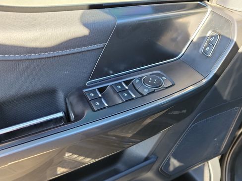 Used 2022 Ford F150 XLT w/ Equipment Group 302A High image 16