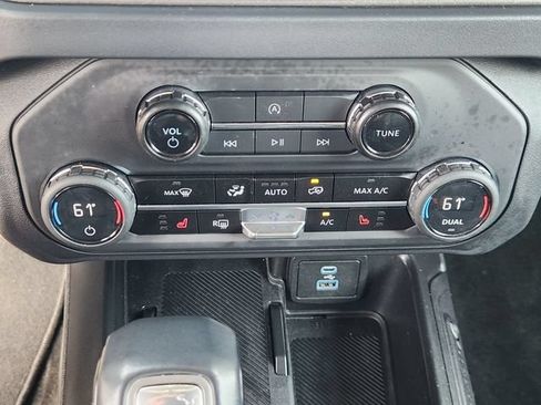 Used 2025 Ford Bronco Big Bend AWD/4WD image 18