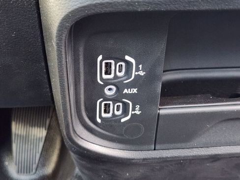 New 2025 RAM 3500 Tradesman image 15