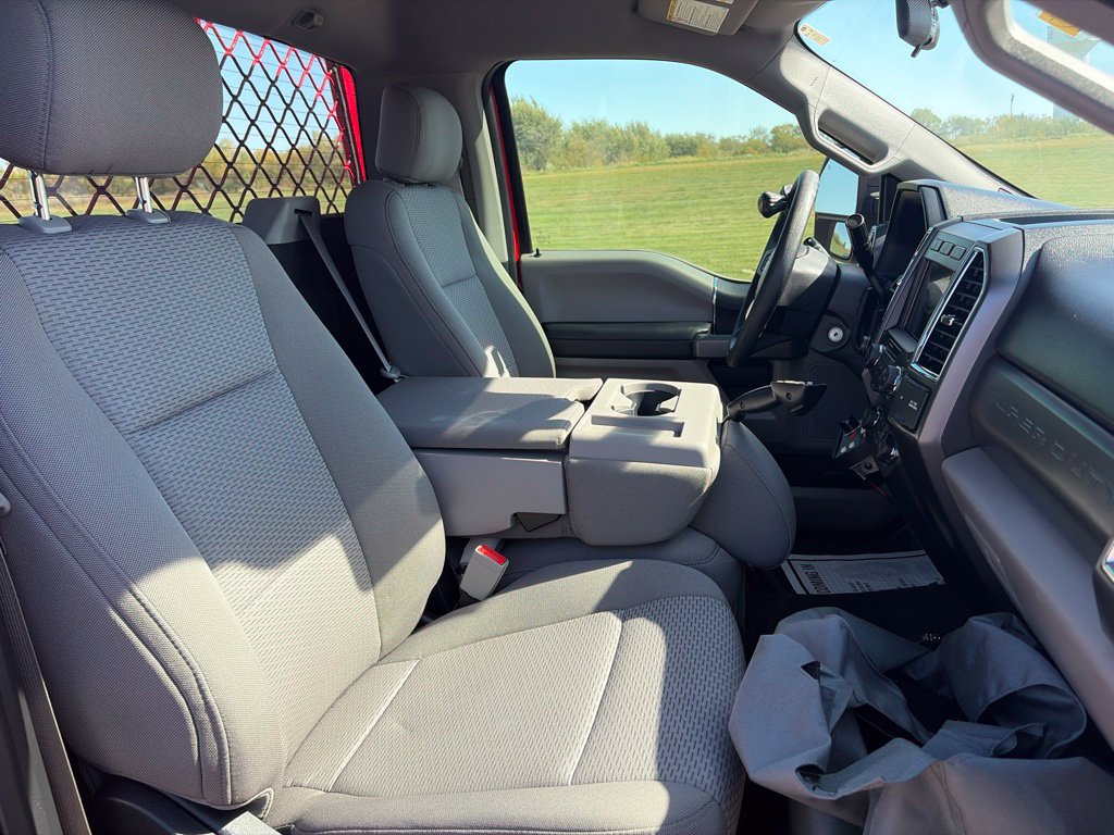 Used 2017 Ford F350 XLT w/ XLT Value Package AWD/4WD image 4