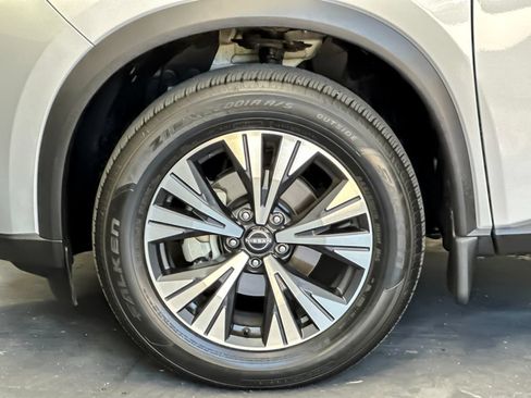 Used 2023 Nissan Rogue SV w/ SV Premium B Package FWD image 24