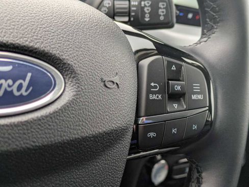 Used 2025 Ford Escape Platinum image 25