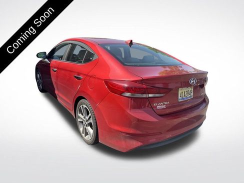 Used 2017 Hyundai Elantra Limited FWD image 7