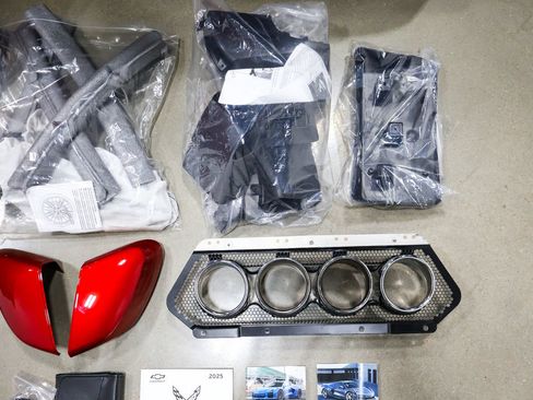 Used 2025 Chevrolet Corvette Z06 w/ Z07 Performance Package RWD image 64