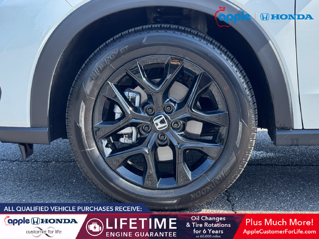 Used 2025 Honda HR-V Sport image 6