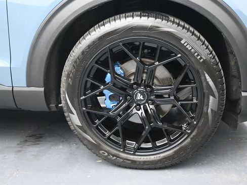 Certified 2025 Ford Explorer Active w/ Active Comfort Package RWD image 36