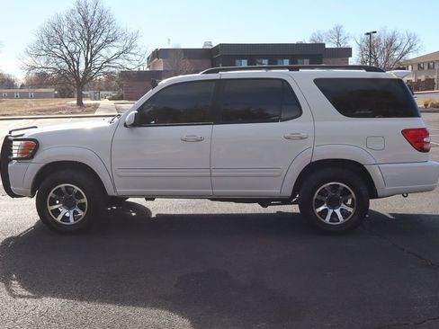 Used 2003 Toyota Sequoia Limited image 9