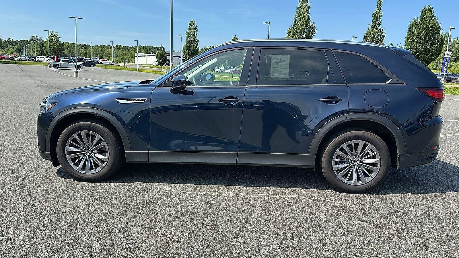 Used 2024 MAZDA CX-90 Plug-In Hybrid w/ Preferred AWD/4WD image 13