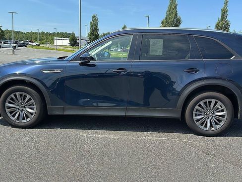 Used 2024 MAZDA CX-90 Plug-In Hybrid w/ Preferred AWD/4WD image 13