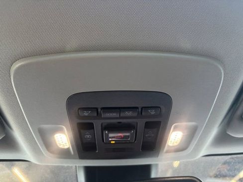 Used 2023 Toyota Camry XSE image 12