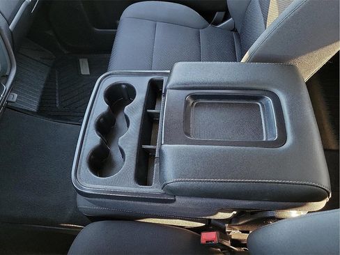 Used 2018 Chevrolet Silverado 1500 LT w/ Texas Edition image 20