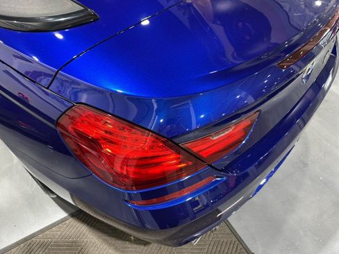 Used 2012 BMW M6 Convertible RWD image 29