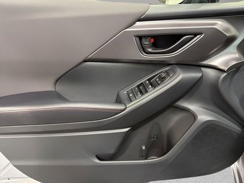 Used 2025 Subaru Impreza 2.0i Sport image 9