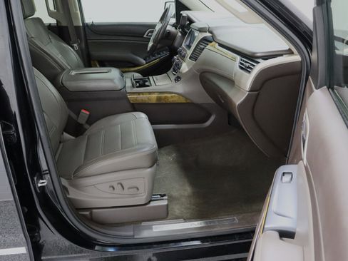 Used 2016 GMC Yukon Denali w/ Open Road Package image 44