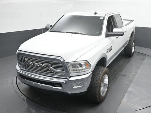Used 2016 RAM 2500 Laramie AWD/4WD image 35