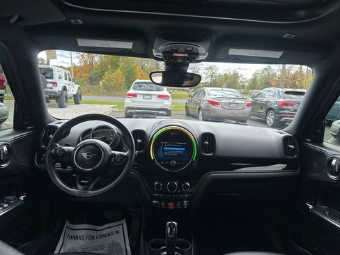 Used 2020 MINI Cooper Countryman S w/ Premium Package image 23