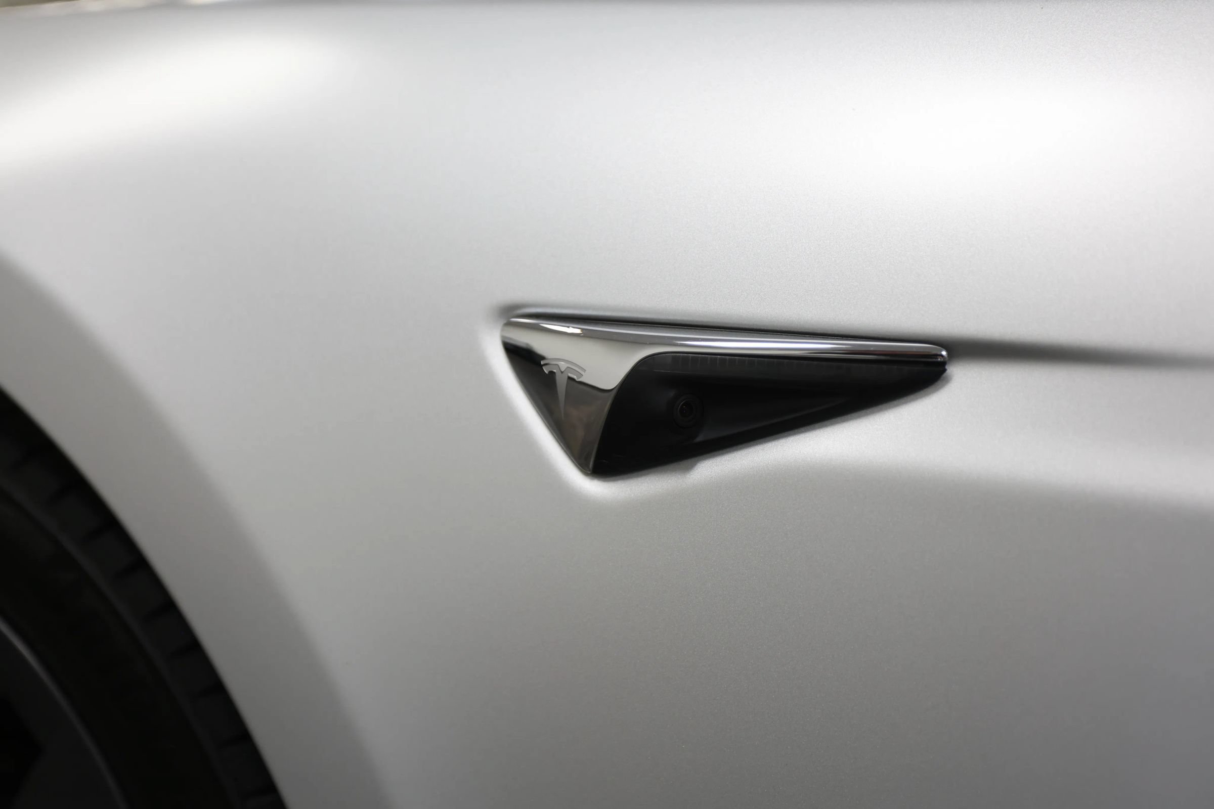 Used 2018 Tesla Model S 100D AWD/4WD image 14