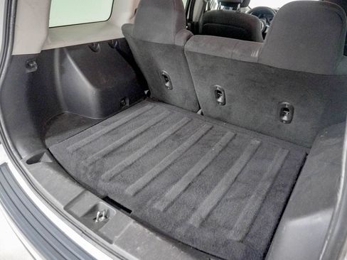 Used 2015 Jeep Patriot Latitude AWD/4WD image 8