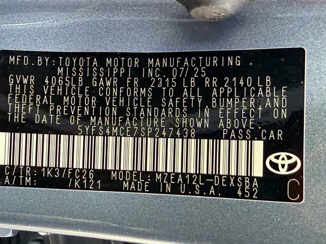 Used 2025 Toyota Corolla SE FWD image 24