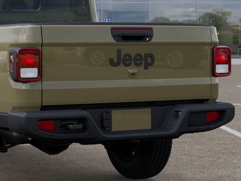 New 2026 Jeep Gladiator Sport image 13