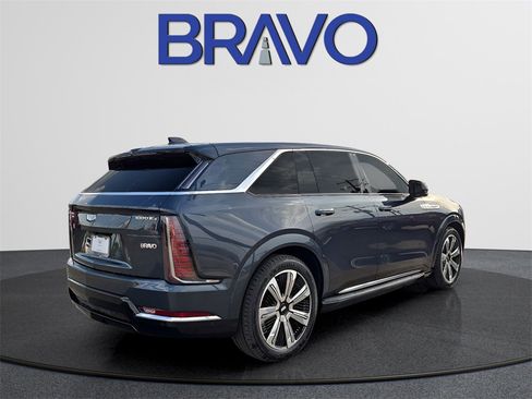 New 2026 Cadillac Escalade IQ Luxury 1 w/ LPO, Floor Liner Package image 4