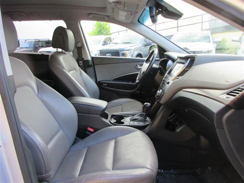 Used 2019 Hyundai Santa Fe XL image 38