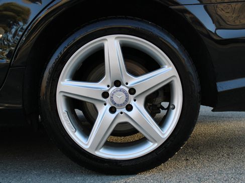 Used 2013 Mercedes-Benz CLS 550 4MATIC image 29