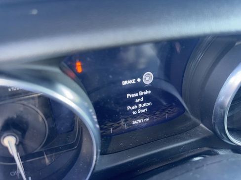 Used 2023 Jeep Wrangler Unlimited Sahara w/ Cold Weather Group image 10